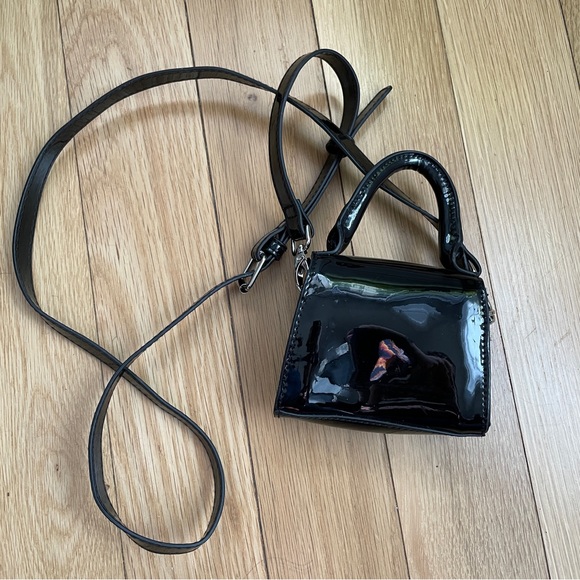 Wild Fable Black Faux Patent Leather Mini Pocket Book - Picture 4 of 11